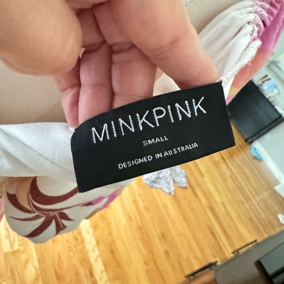 Brand new dress - Picture 3 of 5